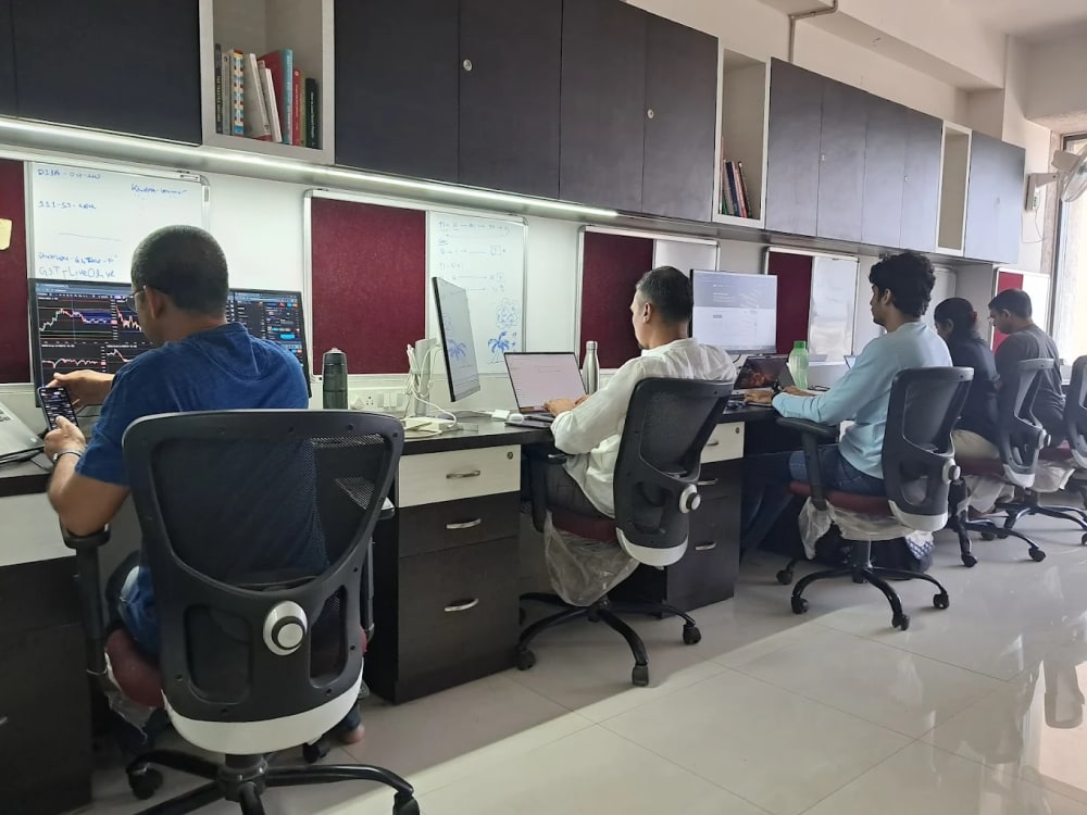 Start Desk Coworking Space in gandhi nagar