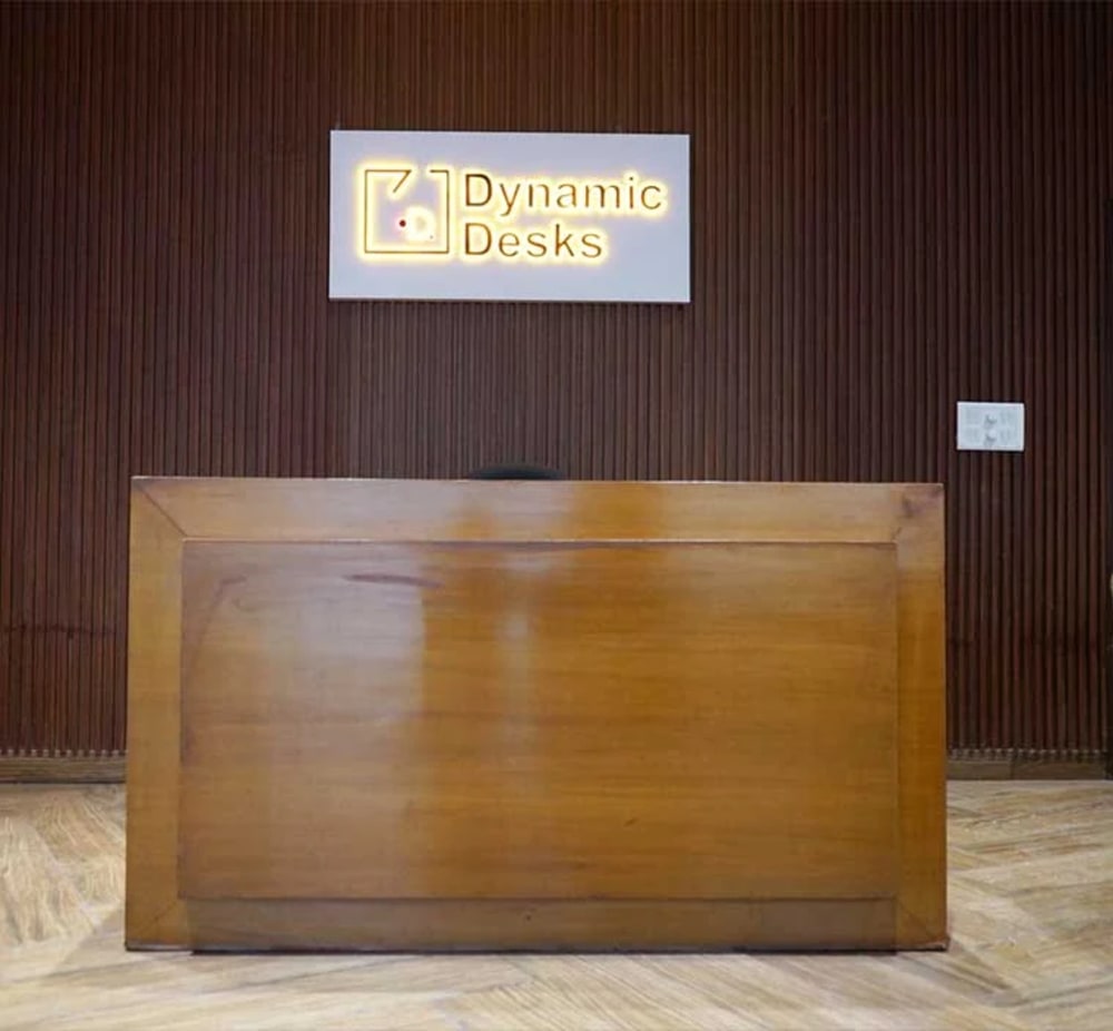 Dynamic Desks Coworking Space in karol bagh