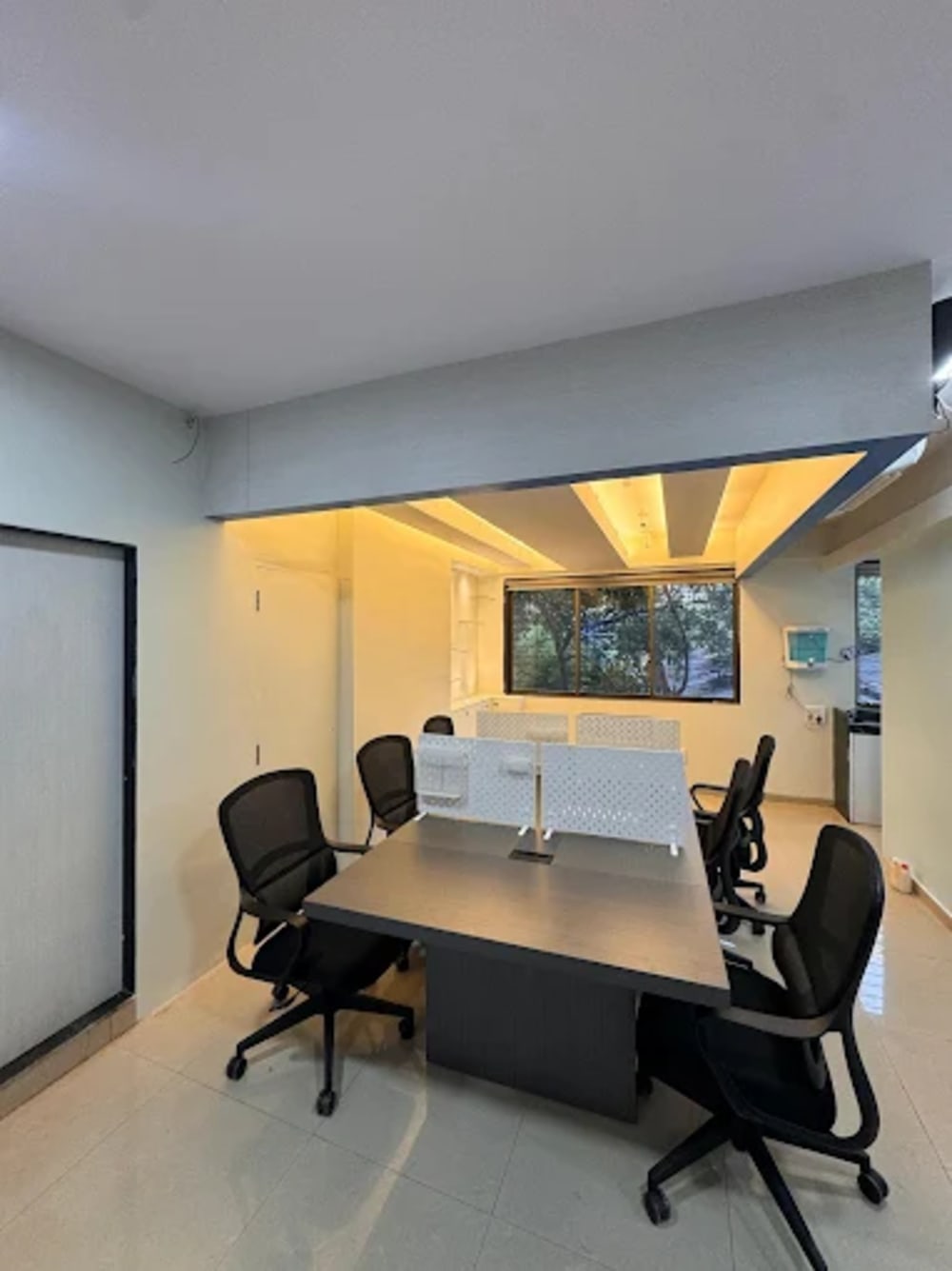 Plugit CoWorking Coworking Space in sector 41
