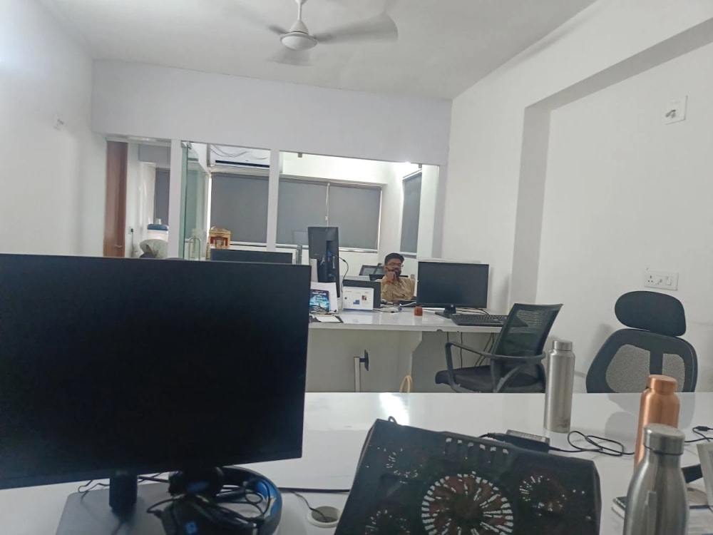 MQDC Coworking Space in greater kailash