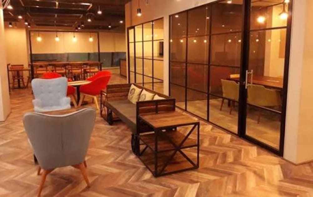 Coworking Space in camp