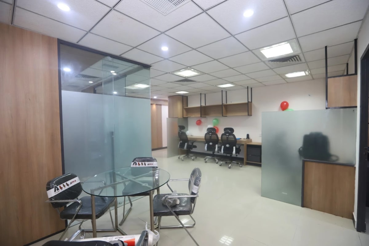 Studio SMA Coworking Space in sector 6