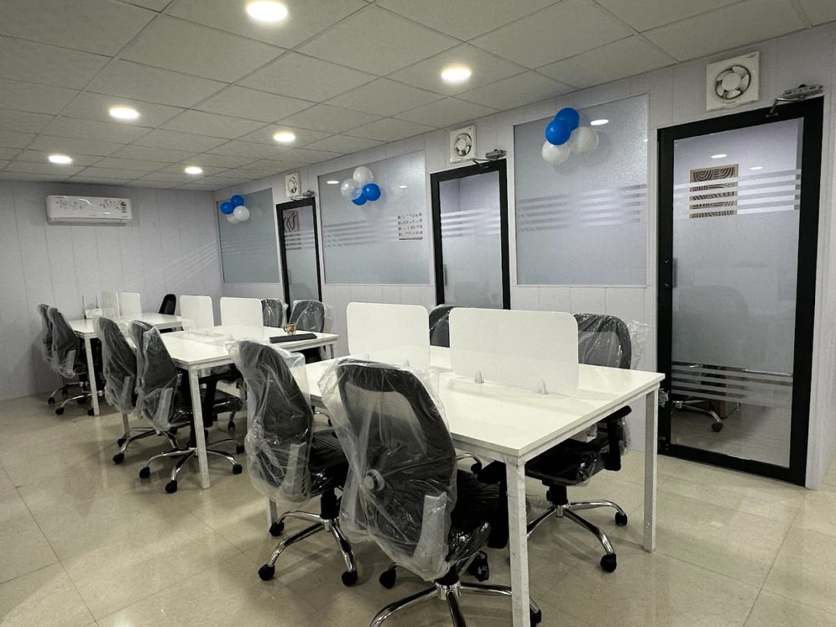 Dex Co Work Coworking Space in hbr layout