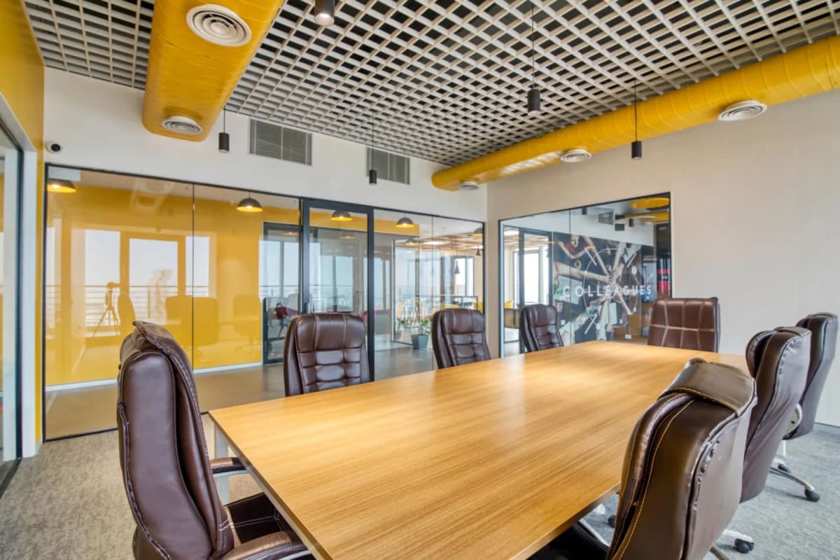 AKASA Coworking Platina Heights Coworking Space in sector 62 — photo 3