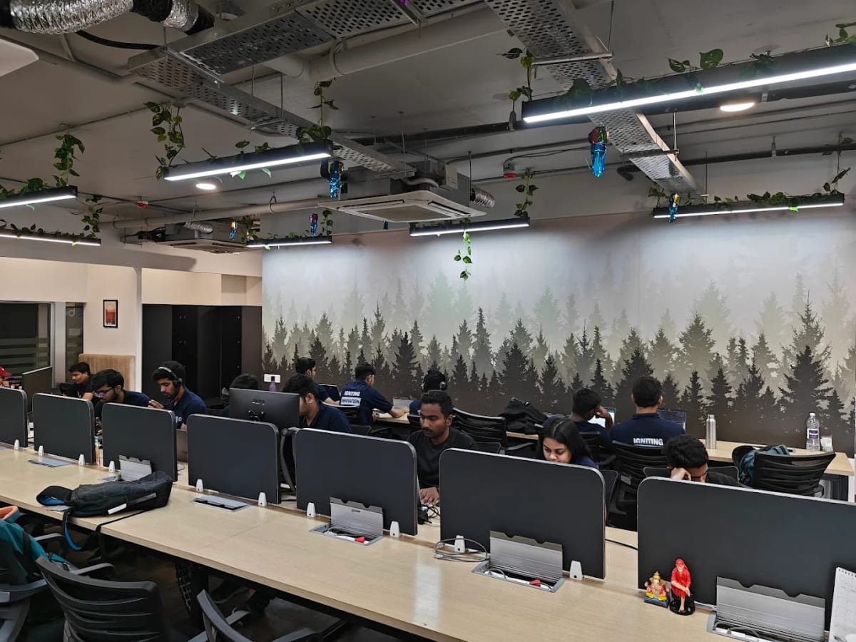 Awfis Lokhandwala Aston Building Coworking Space in andheri west — photo 2