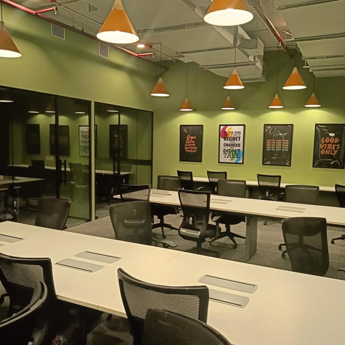 Innov8 - Coworking Space in ghatkopar west — photo 2