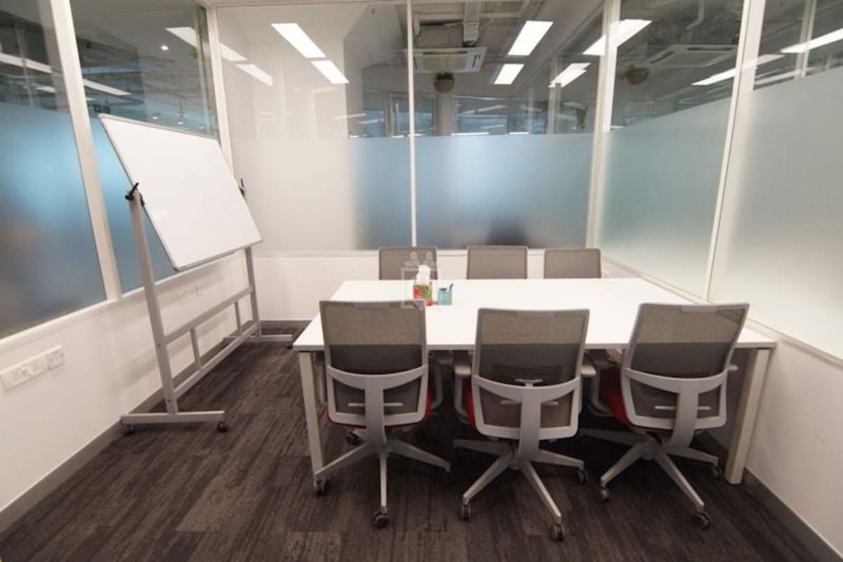Redbrick Offices Avenue Coworking Space in kalyani nagar — photo 1