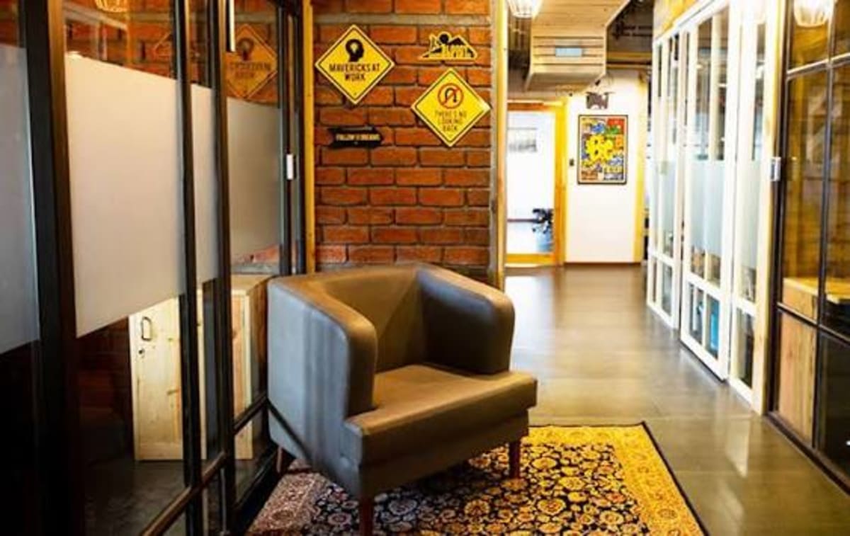 RENT A DESK Coworking Space in huda techno enclave — photo 2