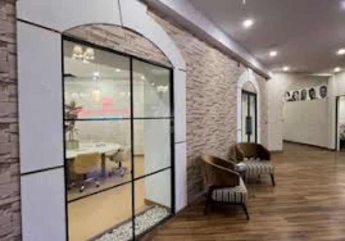 24 Work Club Coworking Space in dlf phase 1 — photo 3