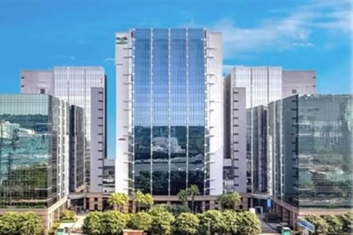 Innov8 DLF Cyber Green Tower C Coworking Space in dlf cyber city — photo 1