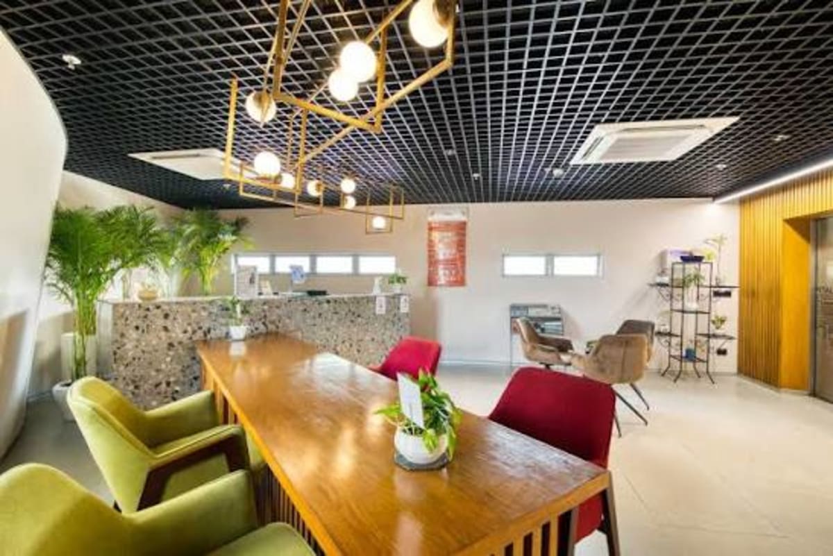 Vatika Business Centre Coworking Space in mehrauli-gurgaon rd, block b — photo 2