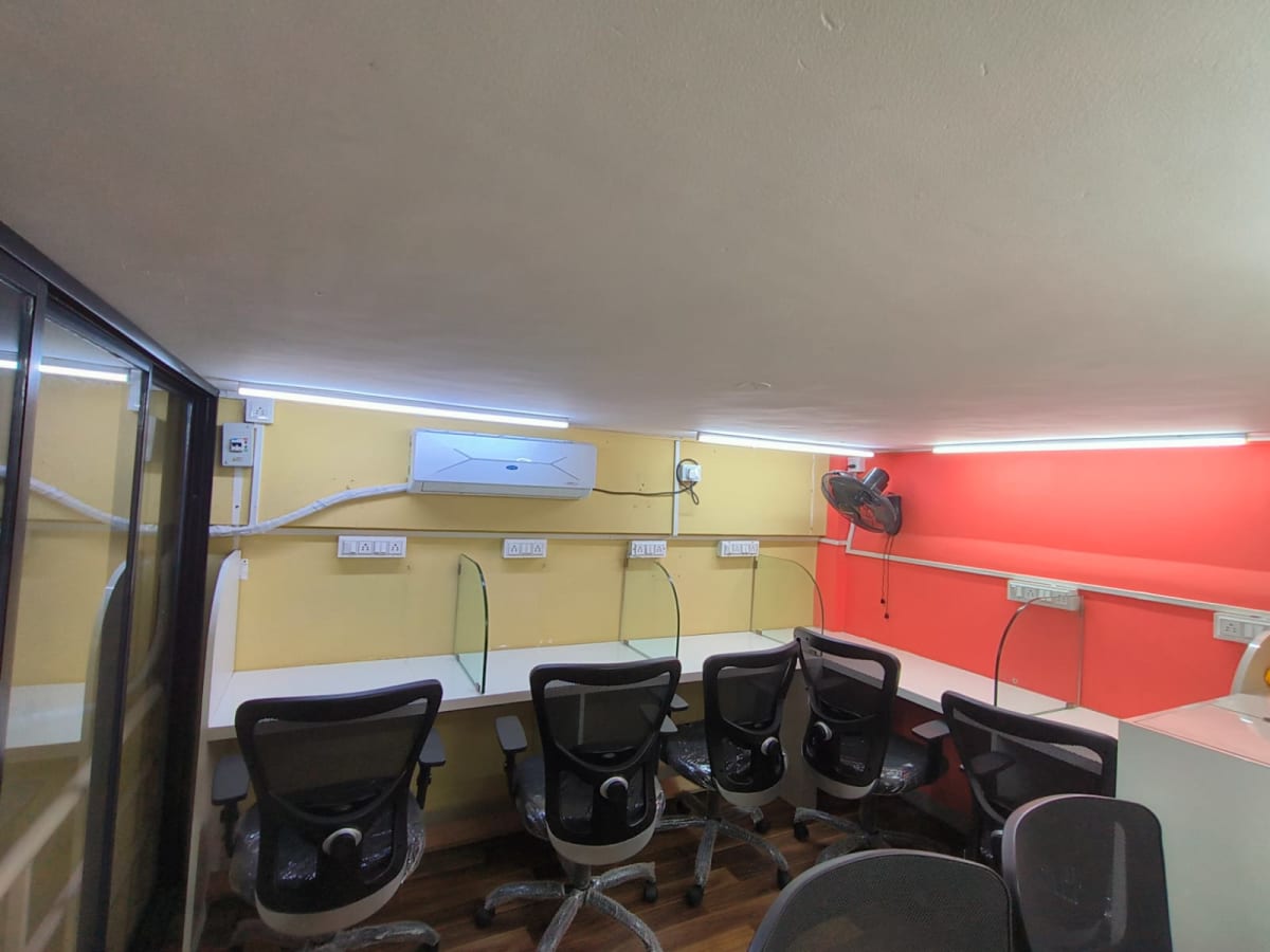 Elite Workspace — photo 1