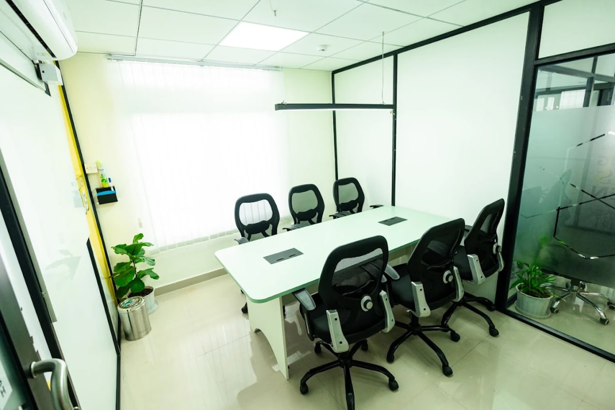 MyBranch Coworking Space in sda complex — photo 1