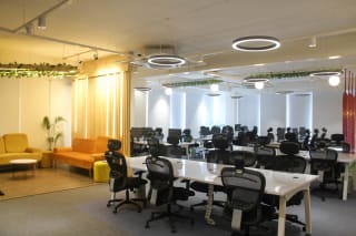 Urban Vault 72 - Coworking Space in lrde layout thumbnail 3