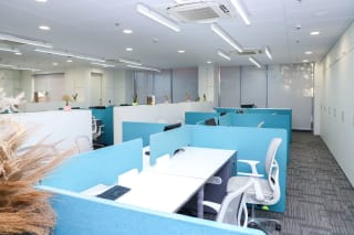 AKASA Tower Noida Coworking Space in sector 62 thumbnail 2