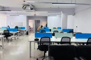 Trux Space : Mahalakshmi layout Coworking Space in rajajinagar thumbnail 2