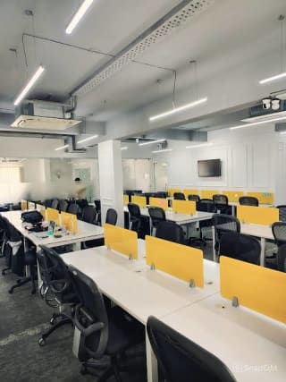 Deskhub Bangalore Coworking Space in mahalakshmi layout thumbnail 4