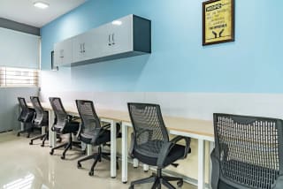 VYORA SPACES Coworking Space in kandivali east thumbnail 3