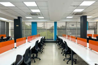 Meetings and Offices Coworking Space in vikhroli west thumbnail 3