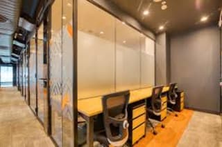 Truworx - Platina Tower Coworking Space in dlf phase 1 thumbnail 2