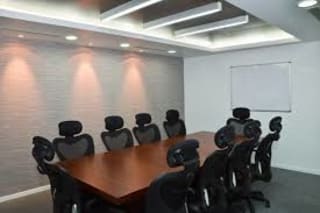 Frontline Business Centre Coworking Space in dlf phase 3 thumbnail 2