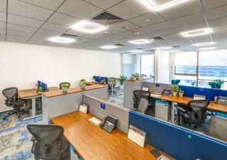 Frontline Business Centre Coworking Space in dlf phase 3 thumbnail 4