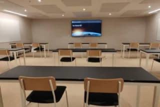 WeWork Two Horizon Centre Coworking Space in dlf phase 5 thumbnail 2