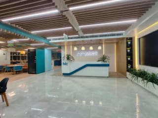 91Springboard Coworking Space in golf course ext road thumbnail 4