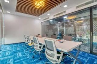 Co-offiz Coworking Space in golf course ext road thumbnail 5
