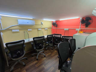 Elite Workspace thumbnail 2
