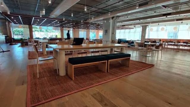 Vaishnavi Signature Coworking Space in halasuru — photo 2