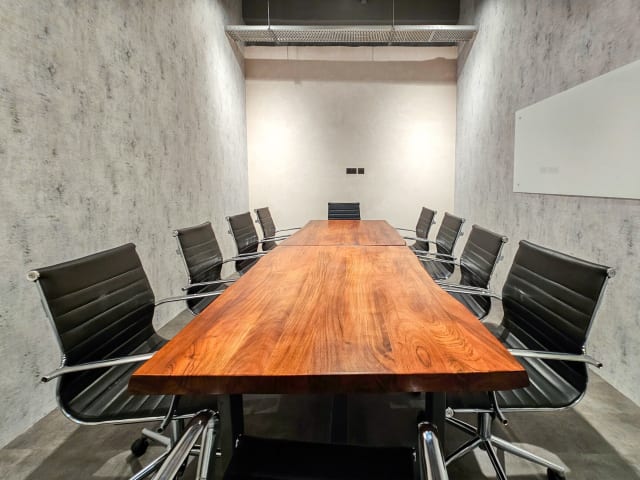 Benchworks Coworking Space in bbd bagh — photo 4