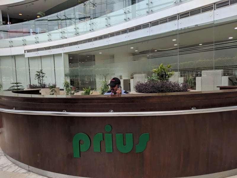 Prius Platinum Coworking Space in saket