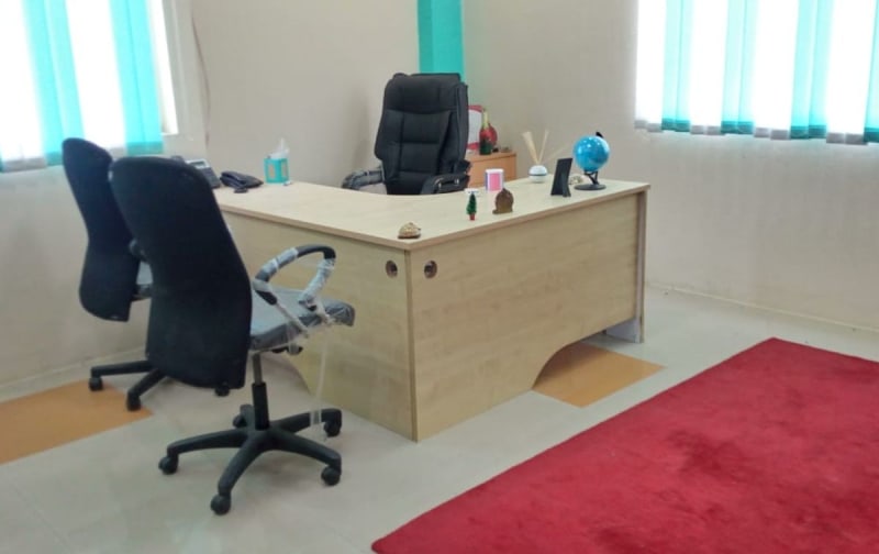 Spacyes Coworking Space in kandivali west