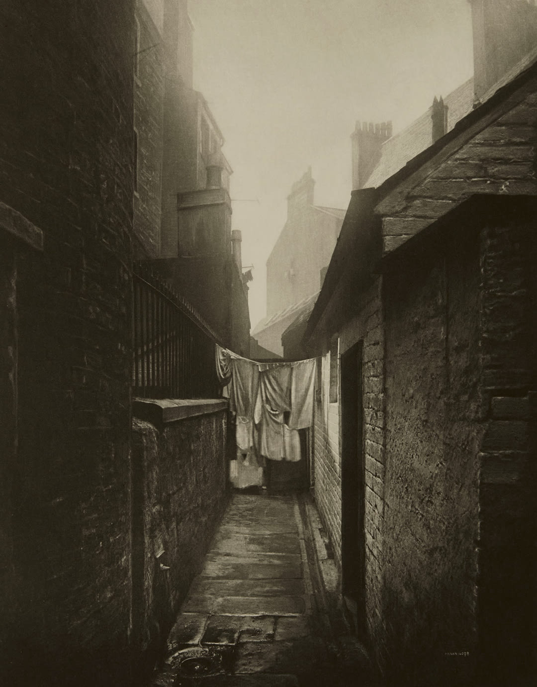 Close, No. 11 Bridgegate, 1897