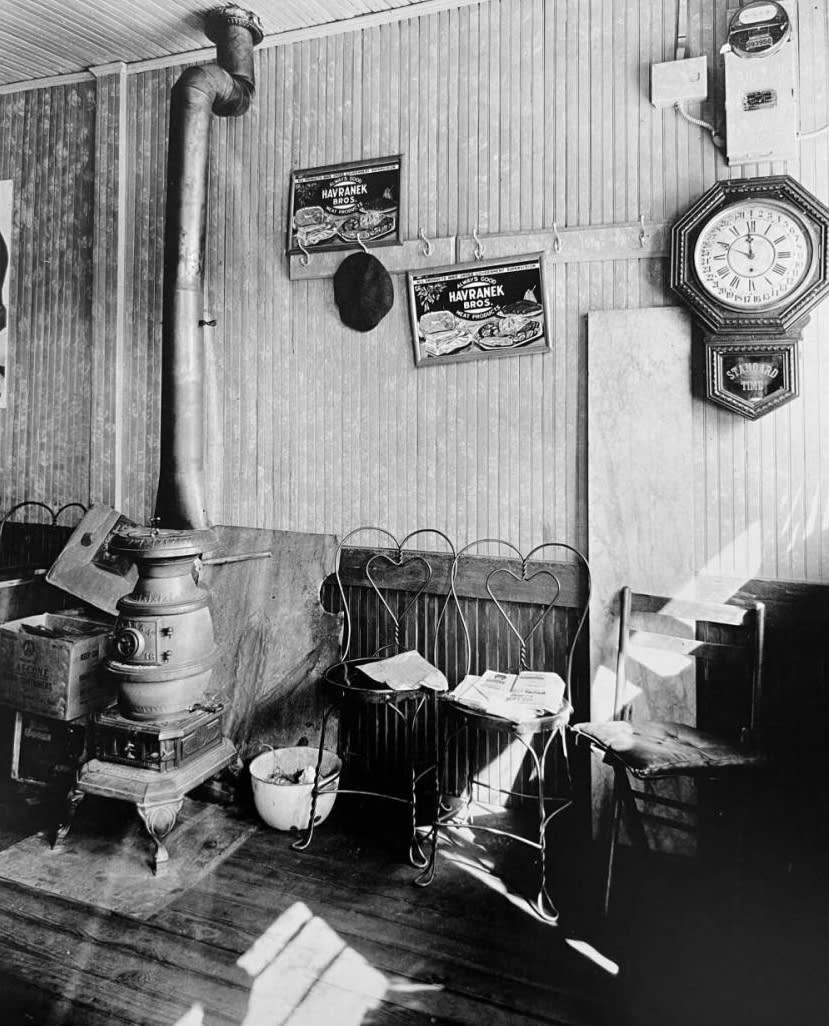  Country Store: Interior, "Ye Olde Country Store", 2553 Sage Place, Spuyten Duyvil, Bronx, 1935
