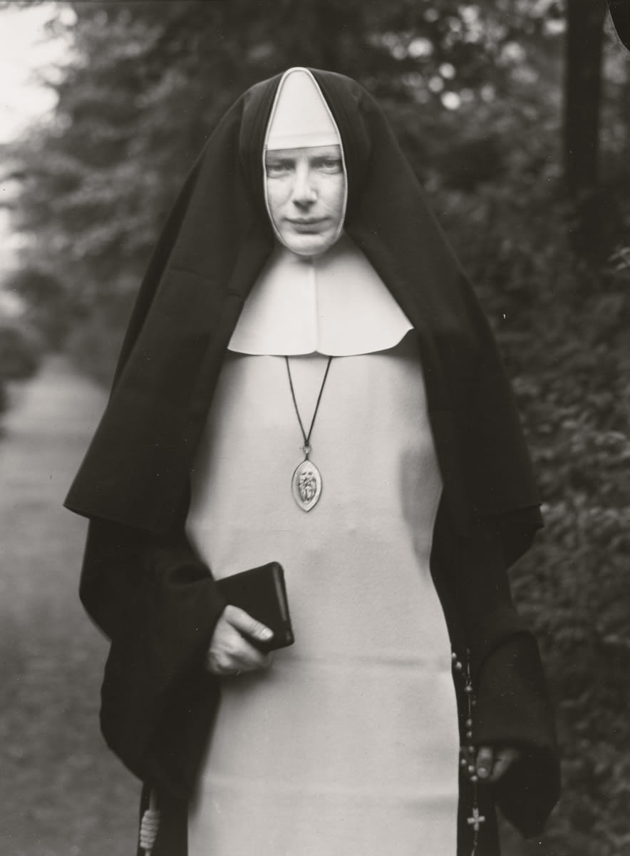 Nun, 1921. Collection of The Museum of Modern Art. Image courtesy of MoMA.