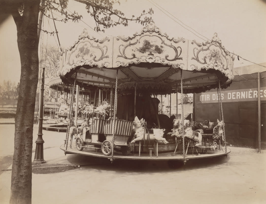Fête du Trône (Street Fair), 1923. Collection of The Museum of Modern Art. Image courtesy of MoMA.