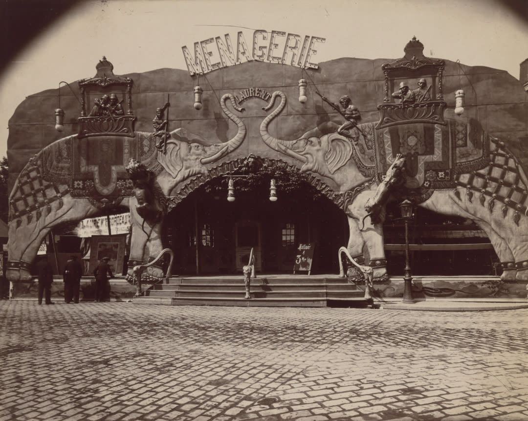 Fête du Trône (Street Fair), 1914. Collection of The Museum of Modern Art. Image courtesy of MoMA.