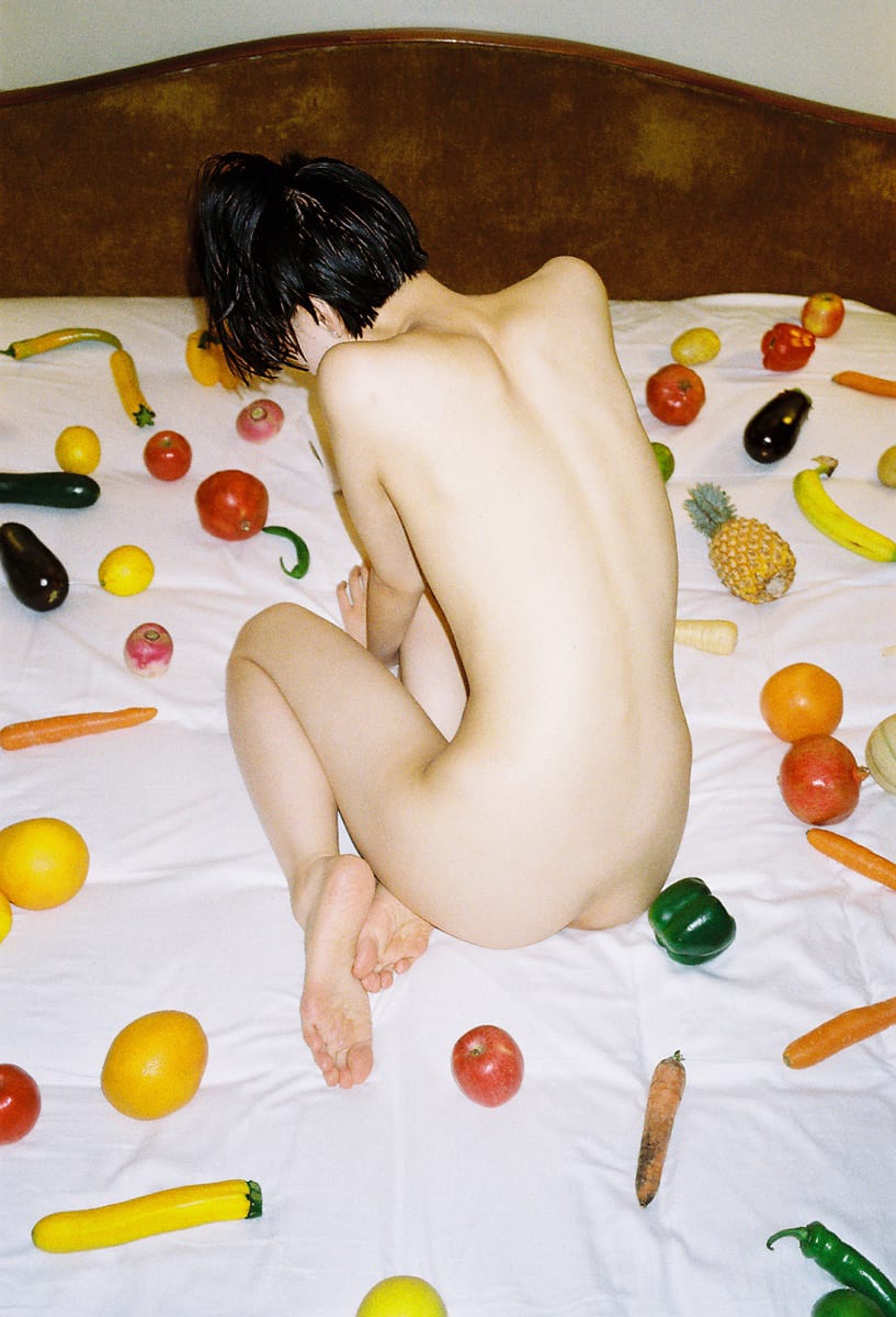 Grand Amour, Wan Qian's Back, 2018