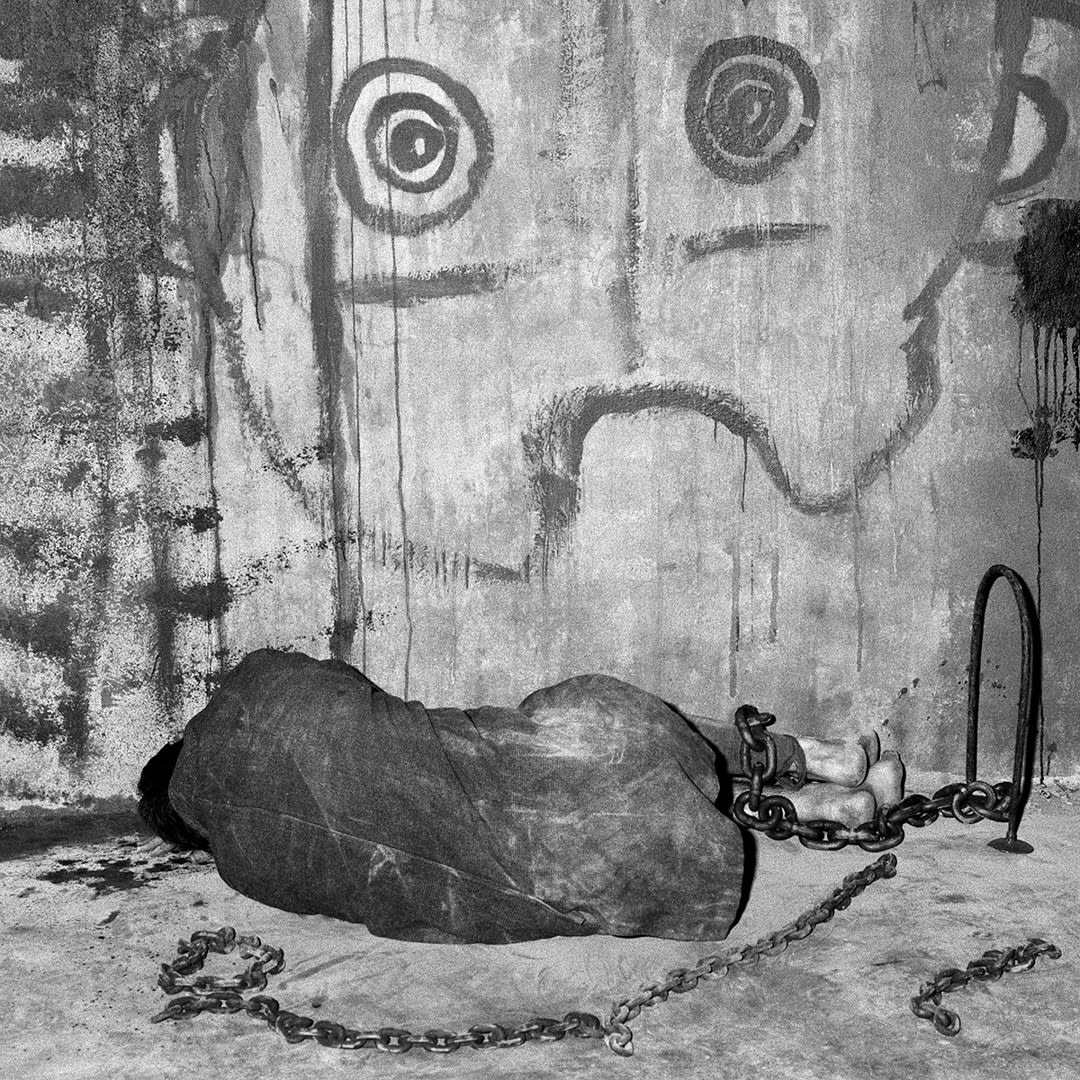 Confinement, 2003