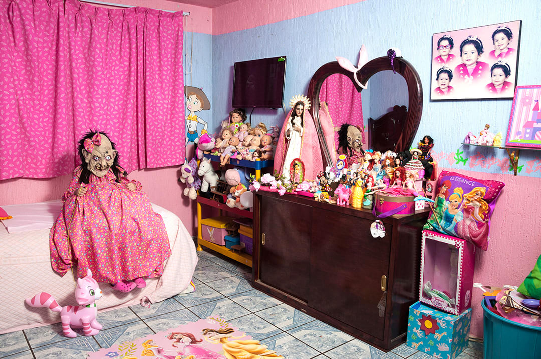 Crystal Castle, 2016