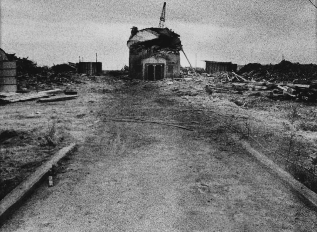 Yokosuka Story, 1977