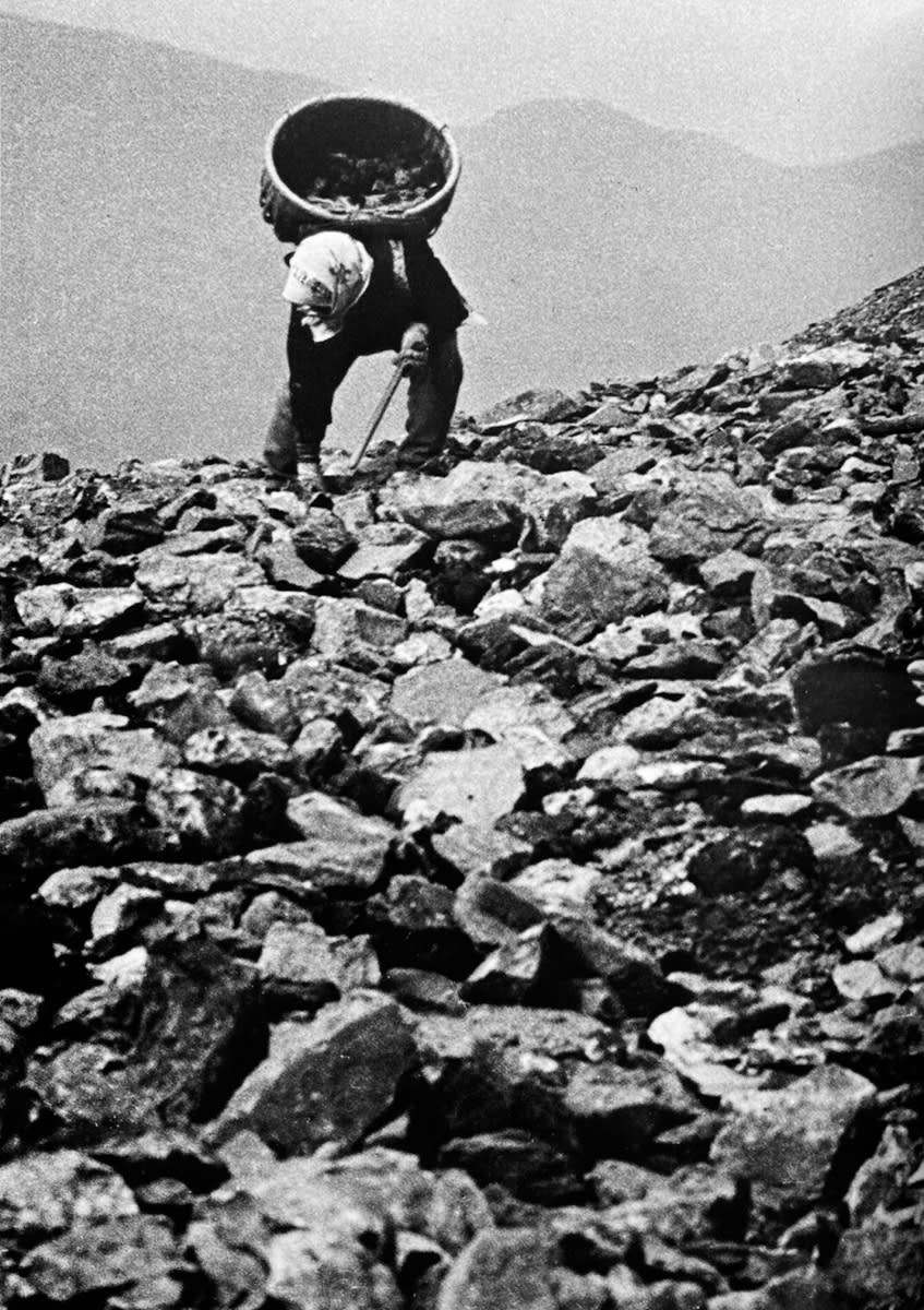 Ken Domon – The Children of Chikuho