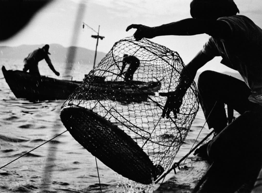 Fishing. Minamata Bay, Japan. 1972 © W. Eugene Smith | Magnum Photos