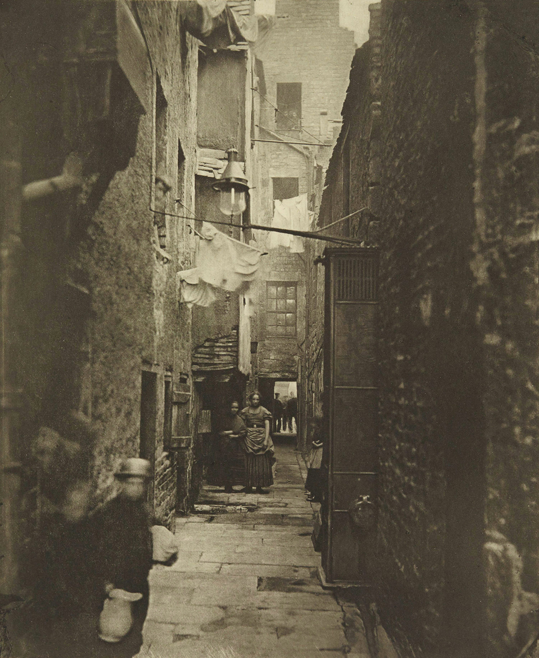 The Old Closes and Streets of Glasgow