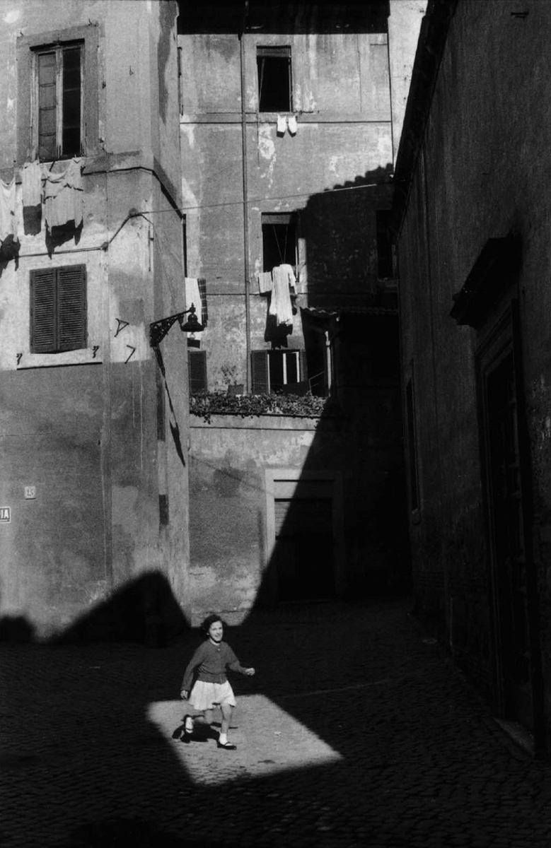 Henri Cartier-Bresson (1908-2004) | PhotoAnthology