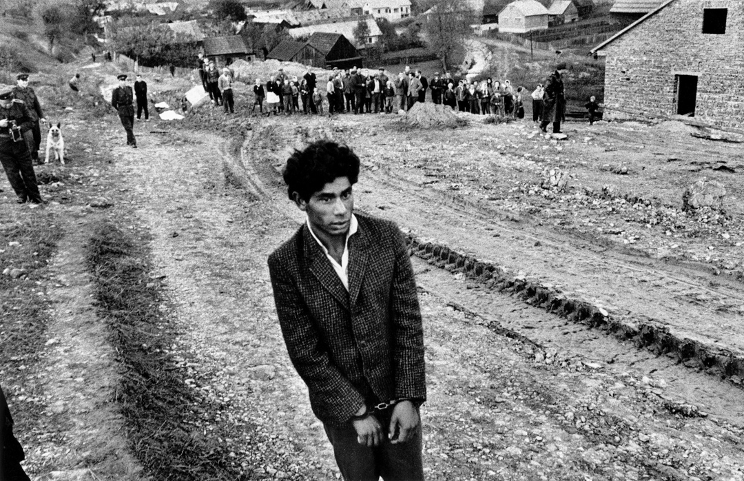 Koudelka_Gypsies_09_977328e9ac.jpg