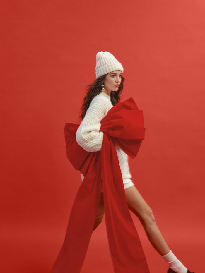 Mate - Holiday II - Winter 2025
