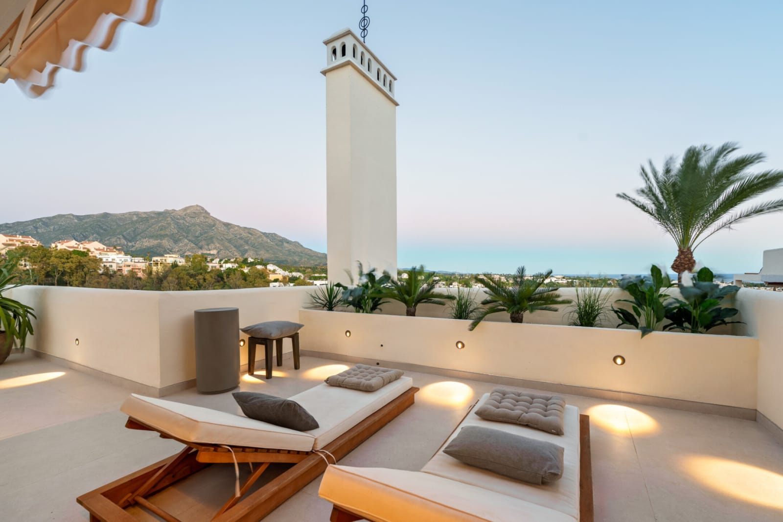 Renovated Scandinavian-Style Duplex Penthouse with Private Pool and Panoramic Views in La Cerquilla - Image 39